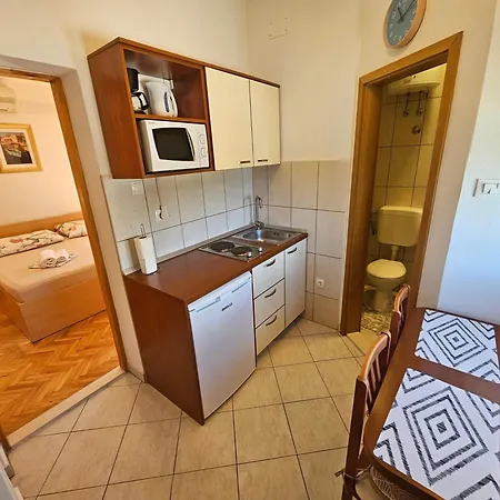 Nikica דירה
